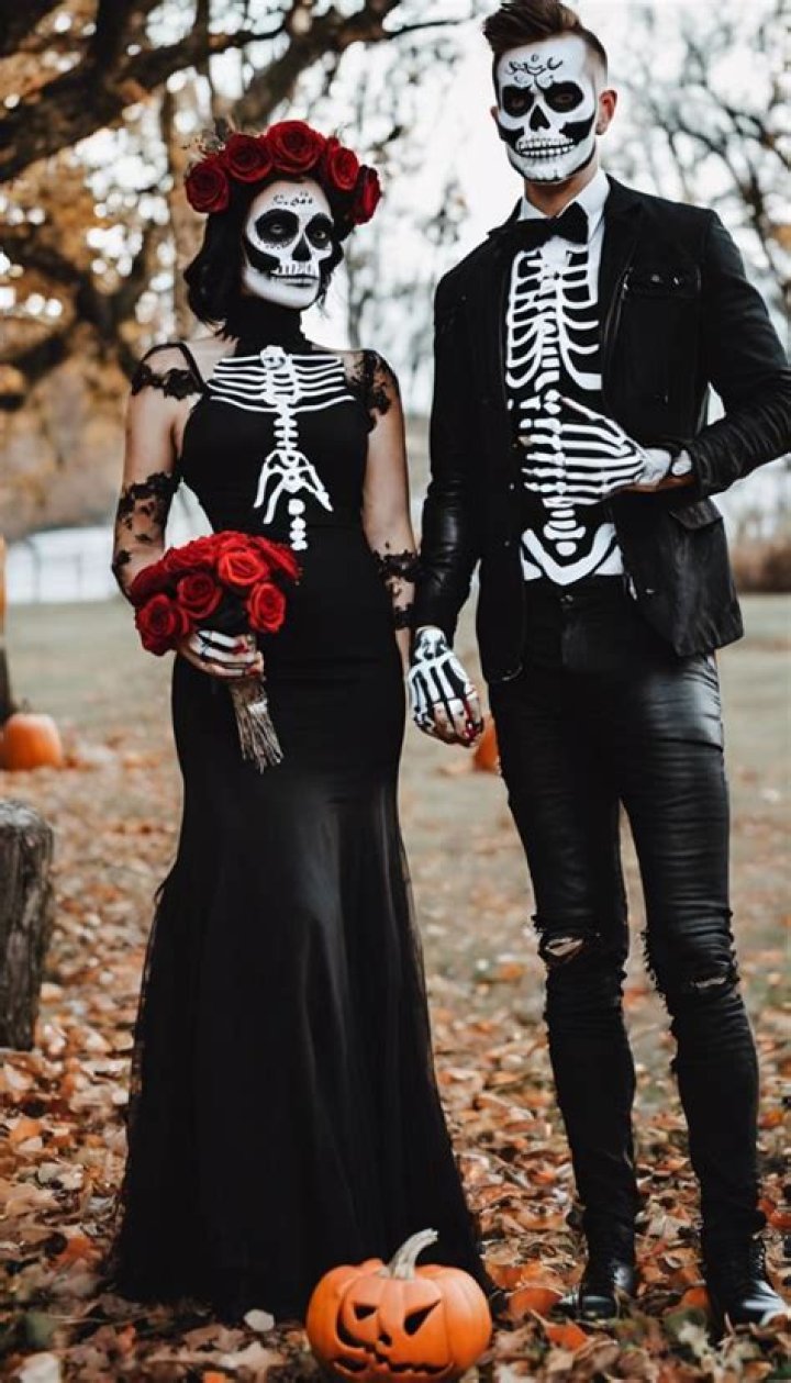 9 Times the Cast of ‘The Mindy Project’ Pulled Off the Perfect Halloween Costume!