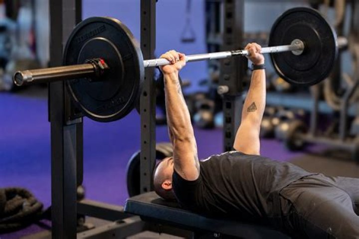 Are biceps worked in bench press?