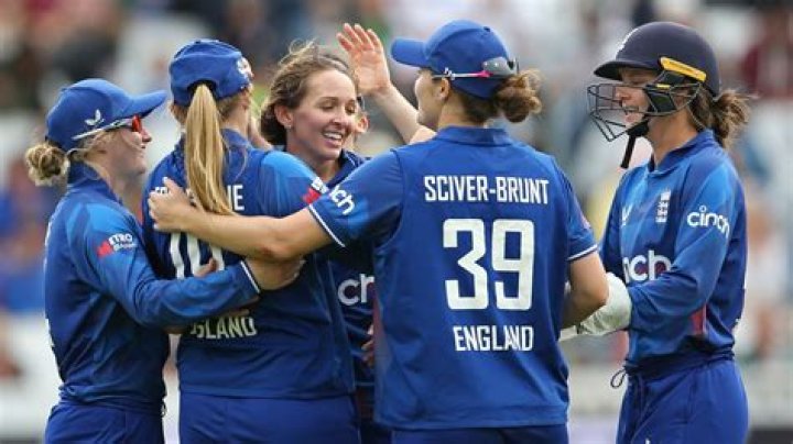 Are cricketers allowed to drink?