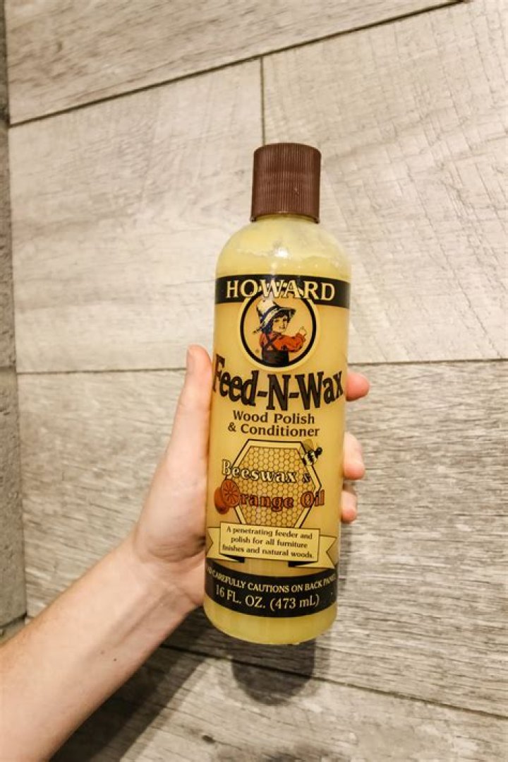 Can I use Howard Feed n wax on leather?