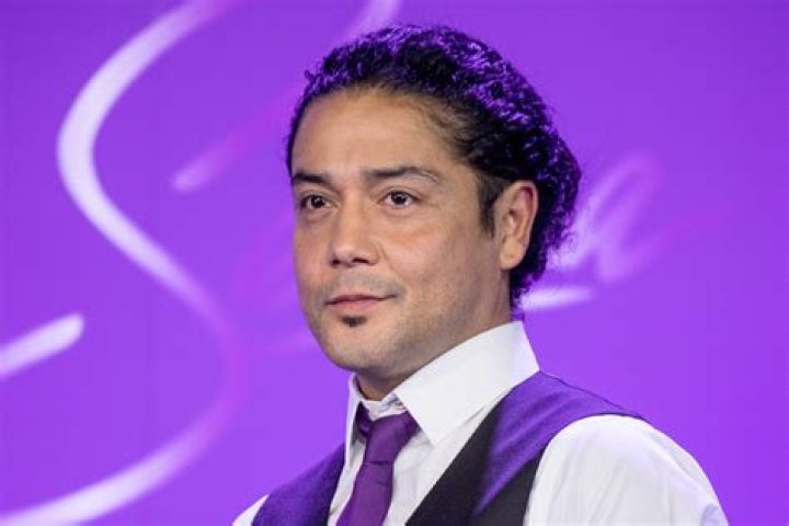 Did chris perez ever remarry?