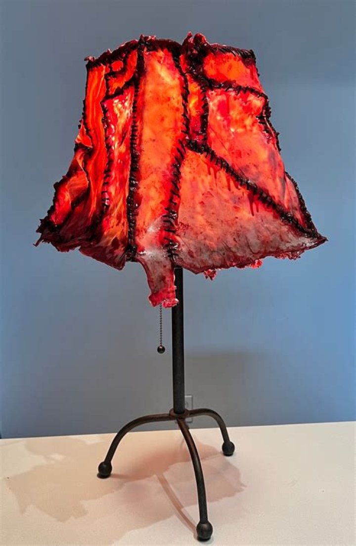 Did lalique make lamps?