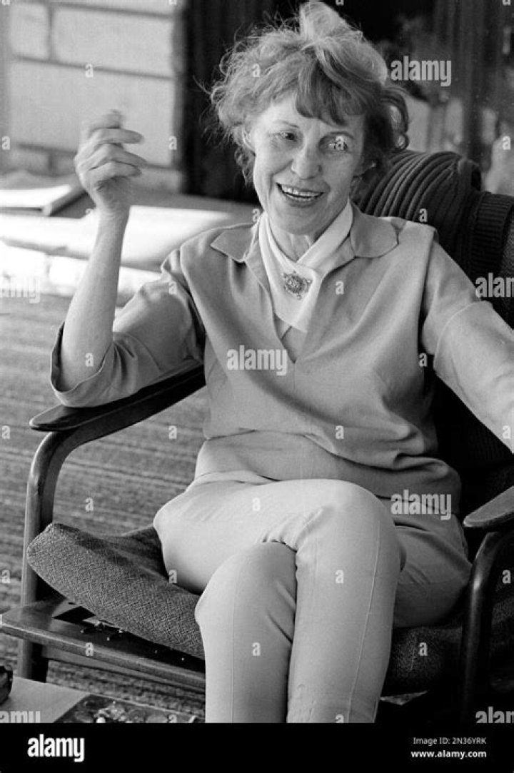 Did lotte love werther?