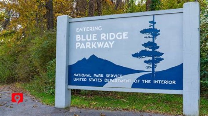 Did the ccc build the blue ridge parkway?