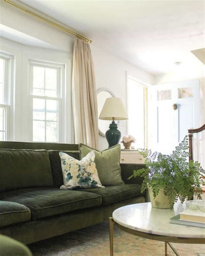 Do with the closeness of a measurement to the true value?