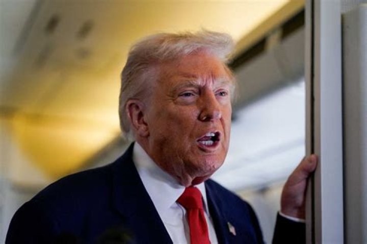 Drake Reposts Shawn Cee's Criticism Of 