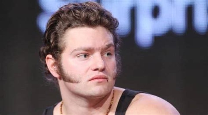 Gabe brown Bio, Age, Net Worth, Braces, Girlfriend and Height 2022