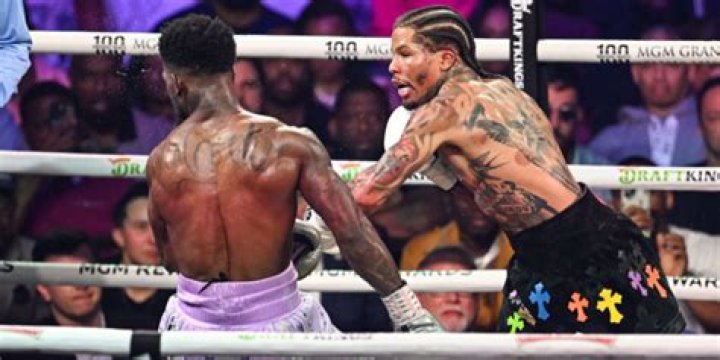 Gervonta Davis Claims LeSean McCoy Is Gay
