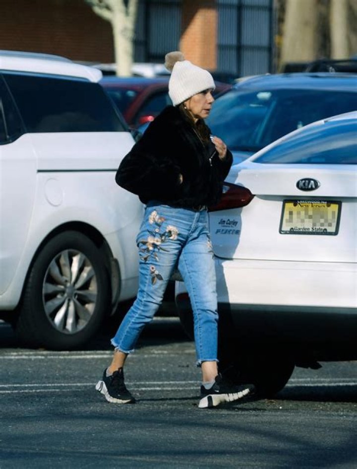 Golden Bachelor’s Theresa Nist Spotted Out and About Hours Before Finale and Engagement Announcement