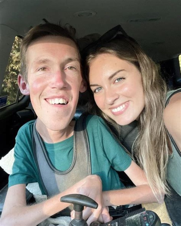 Hannah Aylward Age | Wiki, Net worth, Bio, Height, Boyfriend