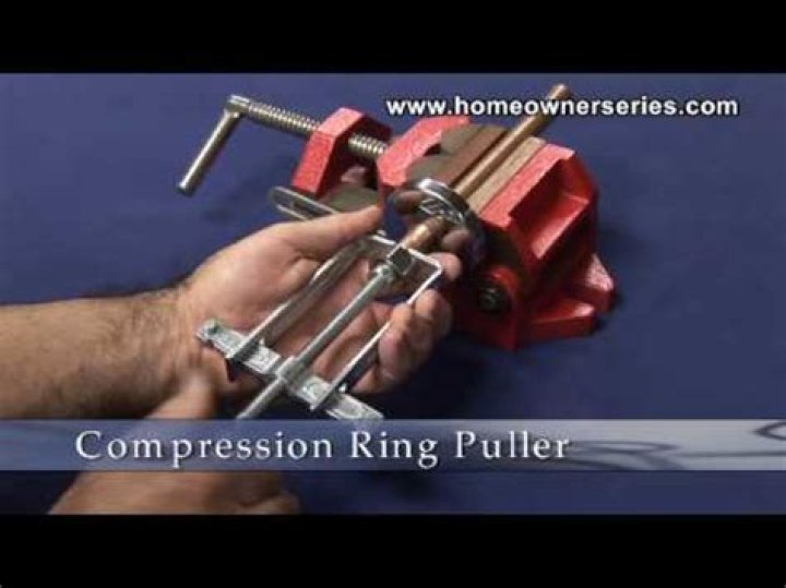 How do you use a compression ring puller?