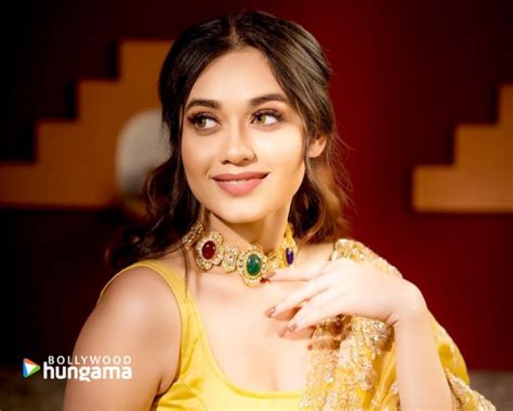 How jannat zubair became famous?