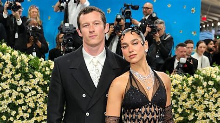 How old is calum best?