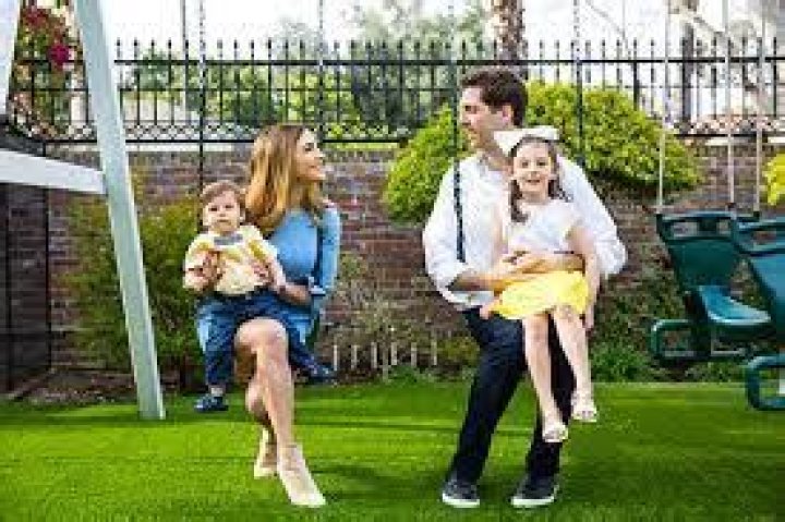 Ilana Muhlstein Age | Wiki, Net worth, Bio, Height, Husband