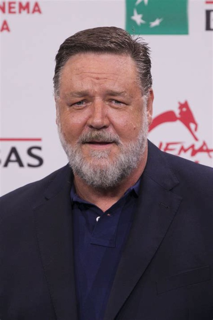 Is Russell Crowe with Terri Irwin? – Celebrity.fm – #1 Official Stars, Business & People Network, Wiki, Success story, Biography & Quotes