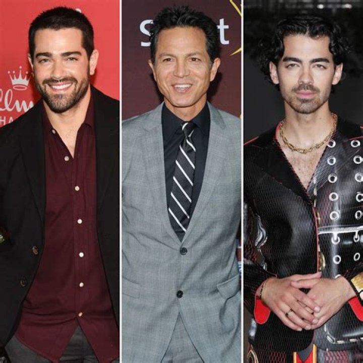 Joe Jonas, Jesse Metcalfe and More Stars Who Admitted to Getting Aroused During On-Screen Sex Scenes