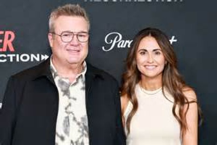 Lindsay Schweitzer (Eric Stonestreet's Girlfriend) Wiki, Biography, Age, Net Worth, Family, Career & More