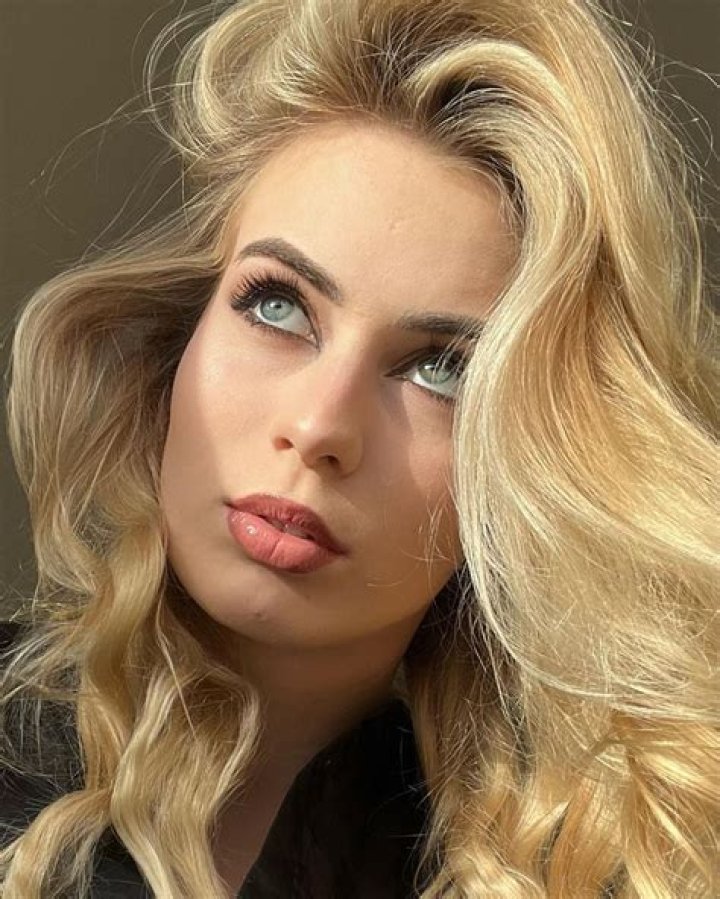 Maria Roberta Gherca Wiki, Biography, Height, Age, Parents, Ethnicity, Boyfriend, Net Worth & More