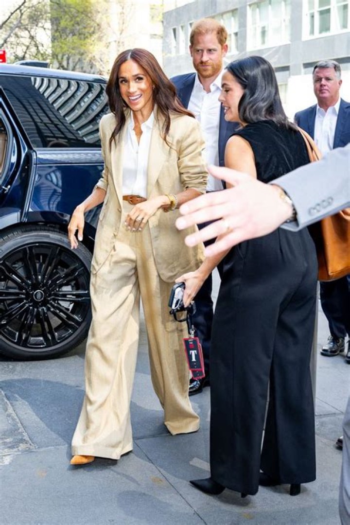 Meghan Markle’s ‘Suits’ Co-Star Deleted His Instagram After Posting a Pic of Her