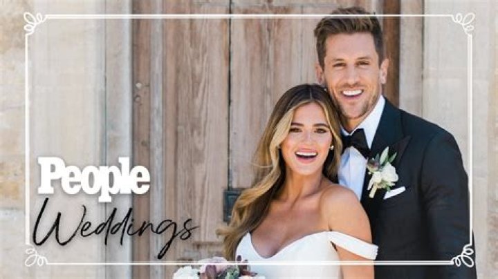 New Ring, New Proposal! Jordan Rodgers Asks JoJo Fletcher to Marry Him (Again) and It’s Adorable
