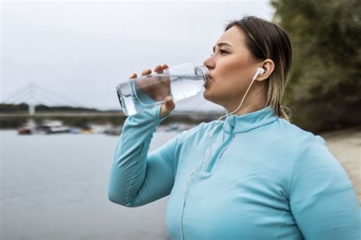 Should i change water during cycling?