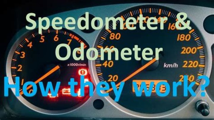 Should tachometer move when cranking?