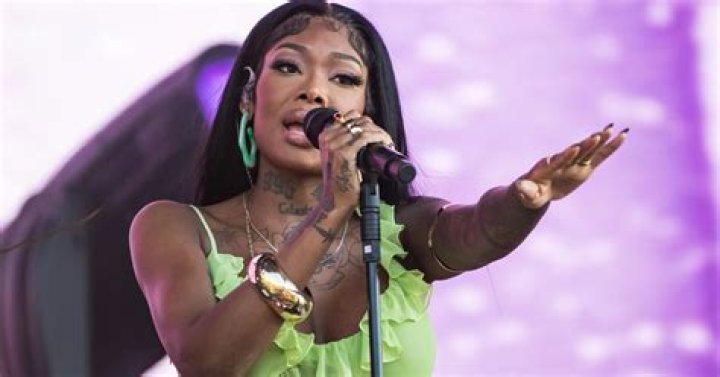 Summer Walker Shares 