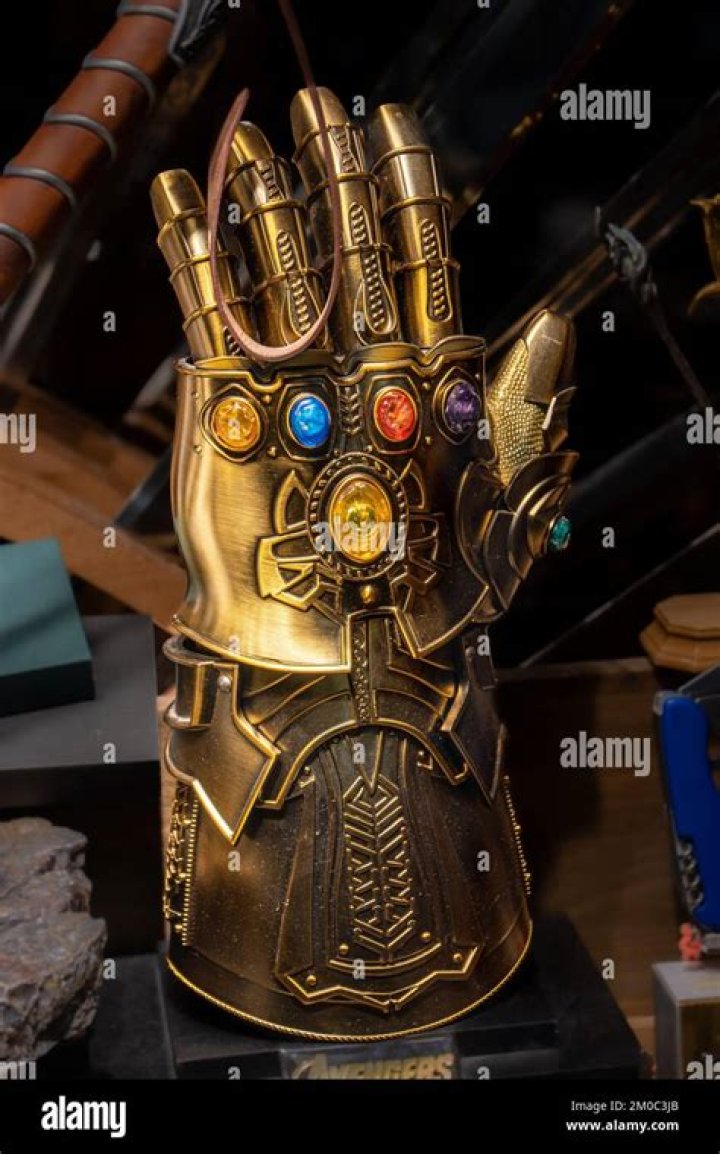 Was the infinity gauntlet in thor ragnarok real?