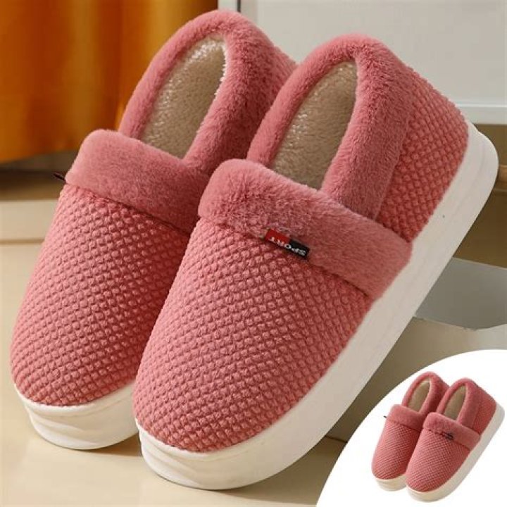 What are the best womens house slippers?