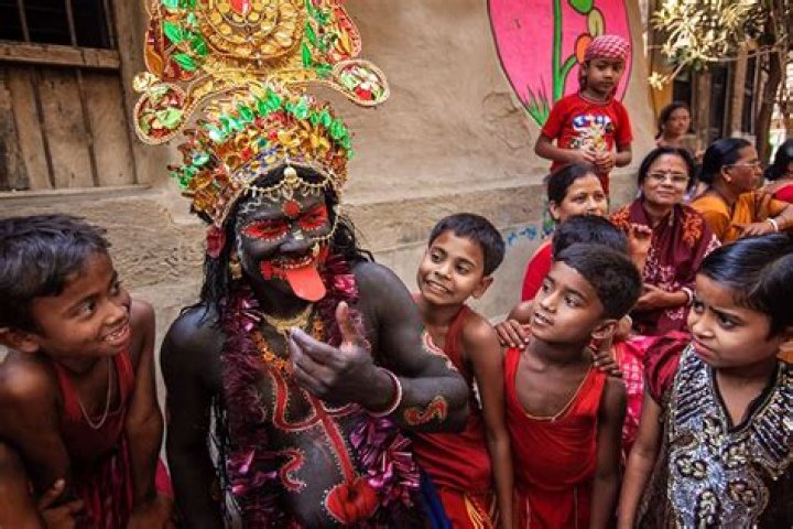 What does sannyasis mean?