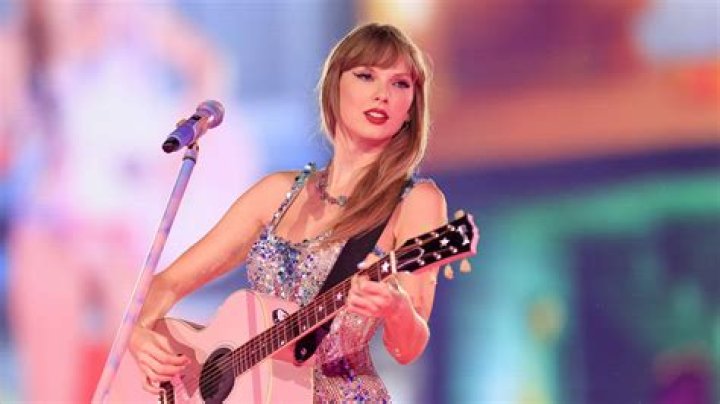 What instrument did Taylor Swift play first?