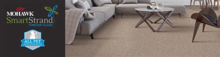 What is mohawk smartstrand carpet made of?