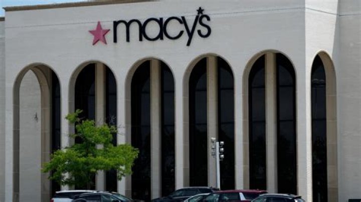 What Macy's stores are closing in 2020?