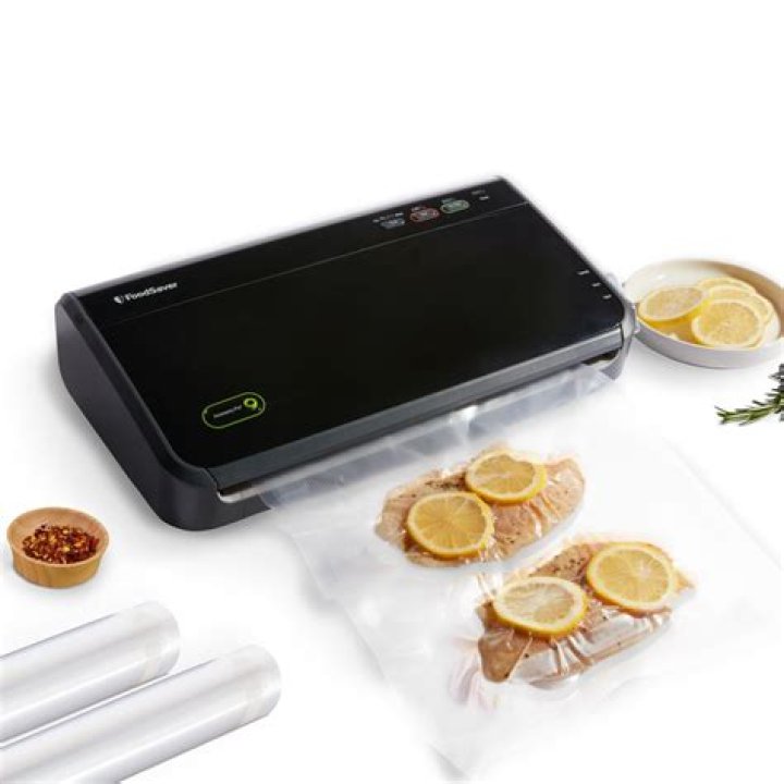 Where are foodsaver vacuum sealers made?