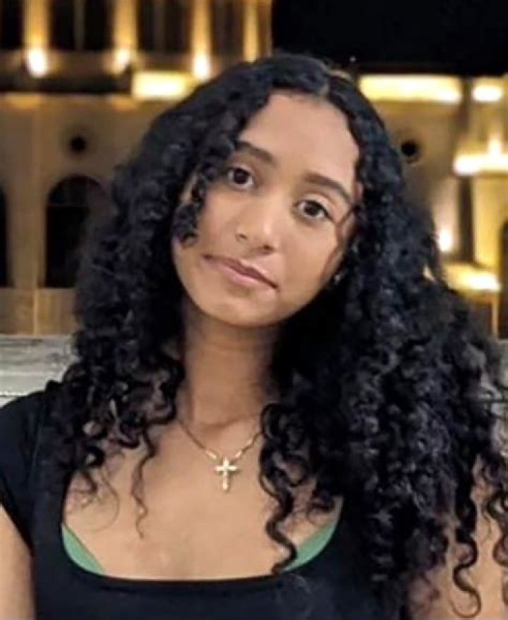 Where is dewan hernandez?