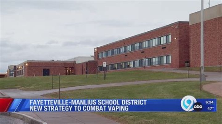 Where is fayetteville-manlius high school?