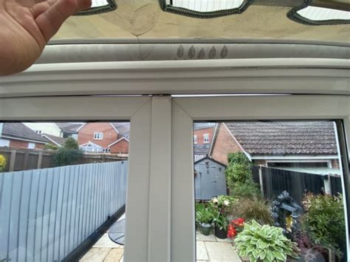 Who fixes leaking windows?