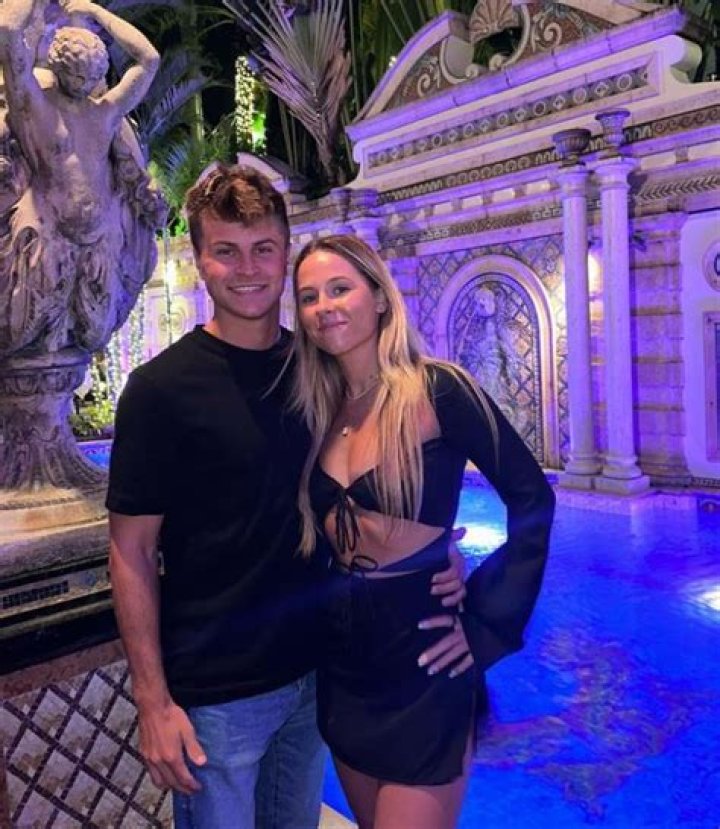 Who is Vanessa DeCesare? Wiki, Age, Height, Boyfriend, Parents, Net Worth & BIO