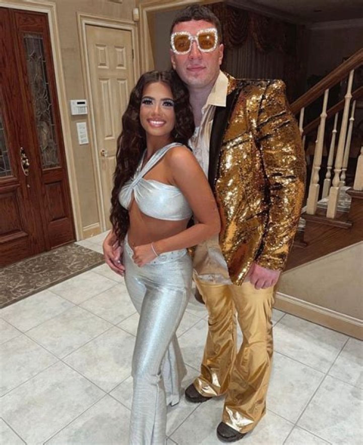 Why sonny and cher broke up?