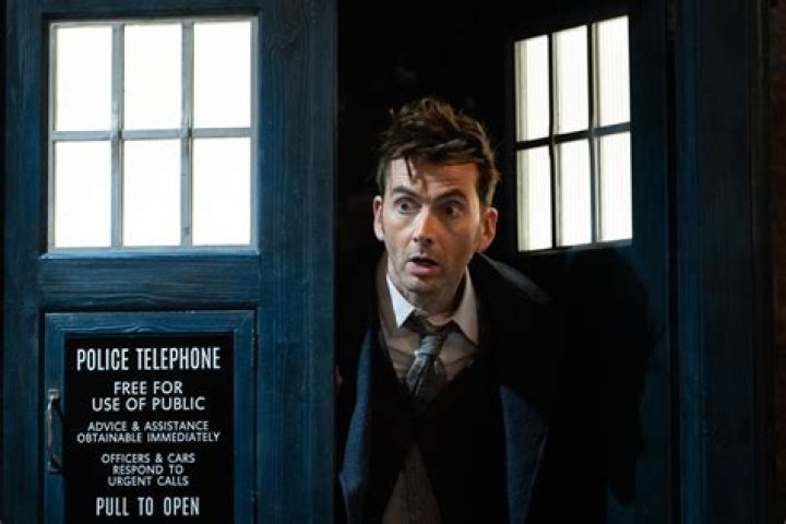 Will david tennant return to doctor who as a companion?
