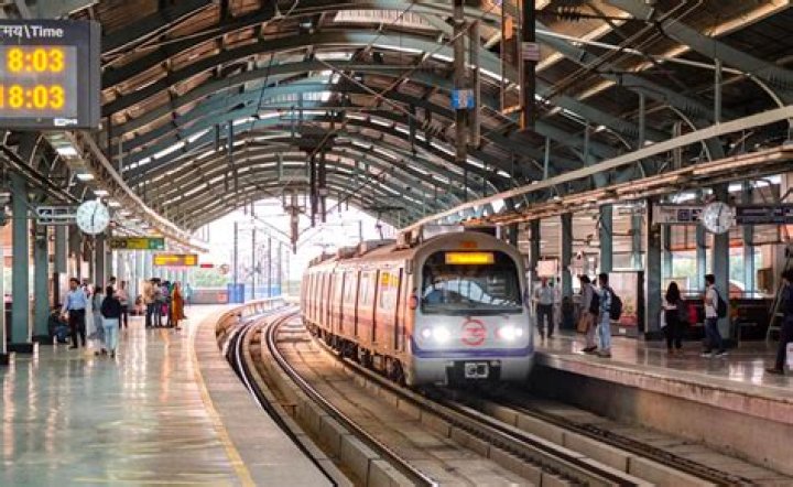 Will delhi metro run tomorrow?